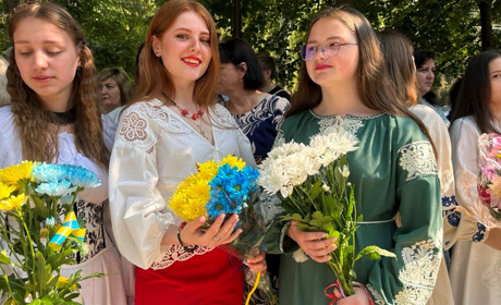 Золоті та срібні: старокостянтинівські випускники розповіли про те, як досягли успіху у час війни
