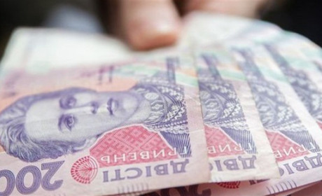 Подружжя постане перед судом за пропозицію хабаря поліцейським