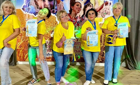 Гран-прі, золото та срібло: творчі колективи Южноукраїнська прийняли участь в фестивалі в Болгарії