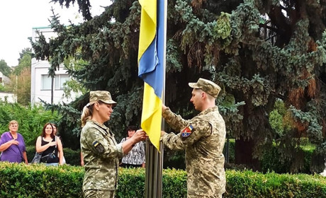На Чортківщині урочисто підняли Державний Прапор України