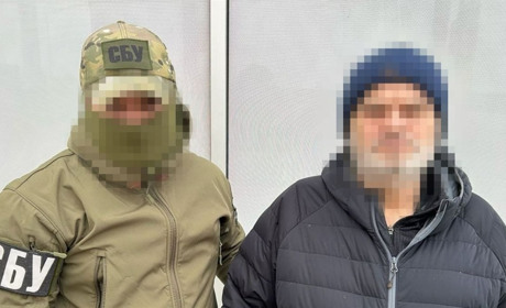 У Херсоні затримали подружжя: коригували атаки рф та закликали до захоплення міста
