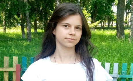 Вокалістка з Глухівщини перемогла у всеукраїнському конкурсі мистецтв із піснею про тата (ВІДЕО)