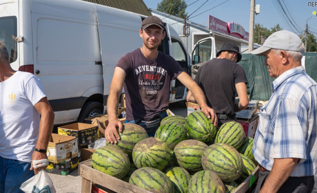 На базар у Переяславі кавуни привезли з Одещини і Черкащини: які на них ціни?