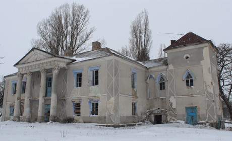 Палац першої половини ХІХ століття у Жищинцях врятують. З'явився покупець
