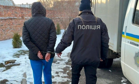 Псевдоадвокат на Сумщині ошукала родичів військових на 3 мільйони гривень