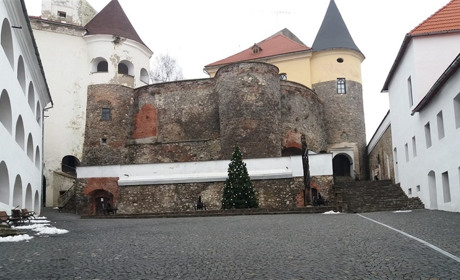 А может и в Мелитополе создать интересные штучки для квеста, как в закарпатском Ужгороде