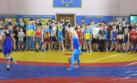 У Жмеринці відбулись різдвяно-новорічні змагання з греко-римської боротьби