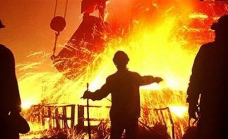 Сьогодні працівники металургійної галузі відзначають професійне свято