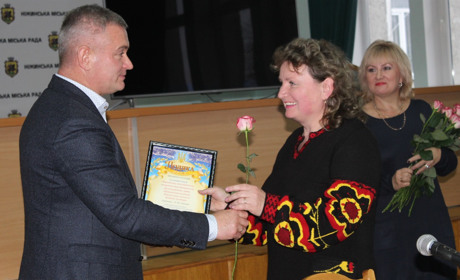 У Ніжині привітали працівників культури та майстрів народного мистецтва з професійним святом