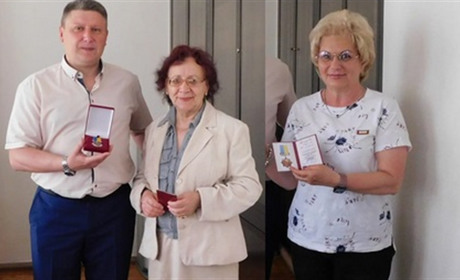 Два працівники Ніжинського вишу стали «заслуженими»