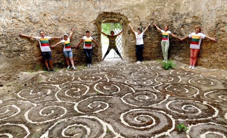 Ленд-арт у вежі Вітовта