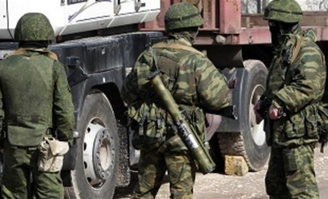 У Нижніх Сірогозах та Верхньому Рогачику окупанти і колаборанти захоплюють будинки — Нацполіція