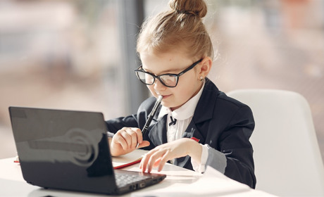 У Сватівській громаді заклади освіти переходять на дистанційне навчання: подробиці