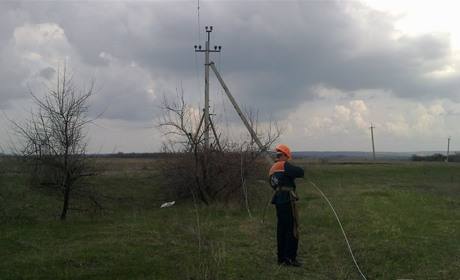 В Катеринівці відновили електропостачання
