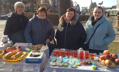 В Барі під час благодійної акції волонтери зібрали понад 44,5 тис грн. Задонатити ще може кожен