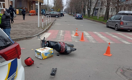 На Звягельщині трапилися дві ДТП через невдалі маневри повороту