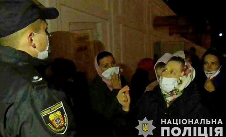 Пасха без комендантского часа