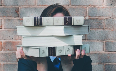 “Книжний гостинець 2021” у Кременці: коли відбудеться, хто відвідає, що планують