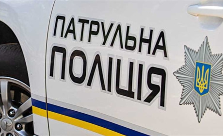 В Краснограді 38-річний чоловік викрав планшет та здійснив наругу над могилами