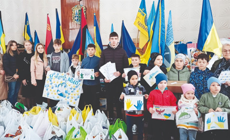 Для добрих справ не треба чекати слушної нагоди, їх треба робити кожен день...