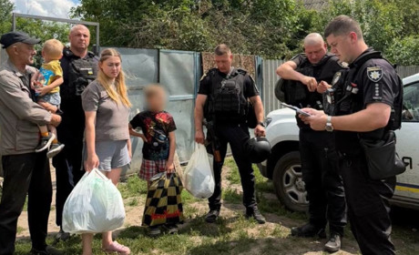 Дітей забрали з-під загрози: на Куп’янщині примусово евакуювали сім’ю