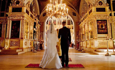 Скільки коштують хрестини, вінчання та відспівування покійника у основних храмах Южного