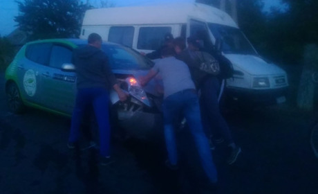 У Біляївці водій на орендованій машині вчинив ДТП та втік з місця пригоди. Його розшукують 