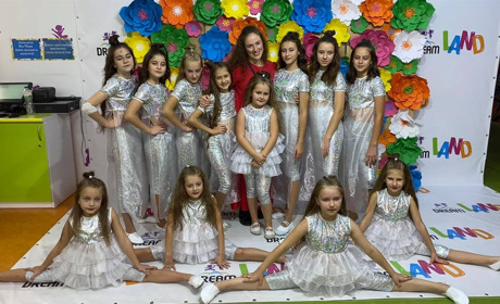 Учасники спортивного колективу «Art Dancе» стали призерами міжнародного конкурсу «Єдина країна»