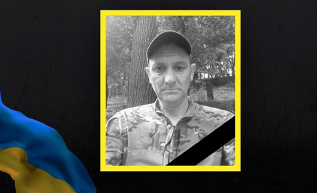 Воїн Микола Козак назавжди повернувся до своїх рідних. Нетішин та Старий Кривин попрощалися з Героєм