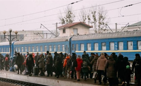 Триває евакуація жителів Донеччини у Черкаську область. Оприлюднено графік виїзду на березень