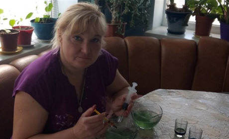 Коли у желе «розцвітають» квіти: мешканка Байківки під час карантину навчилася робити 3D cолодощі