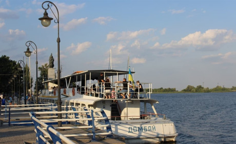 Річкова навігація у 2021 році в Херсоні відкривається 6 квітня. Тримайте розклад руху катерів