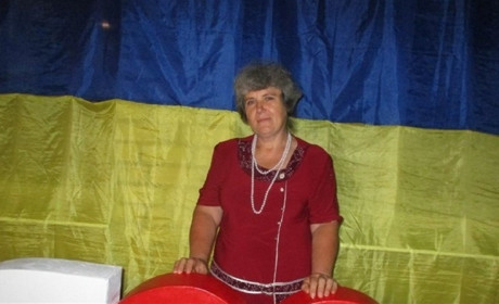 «Отче наш» почала читати українською": історія переселенки із Кам’янки