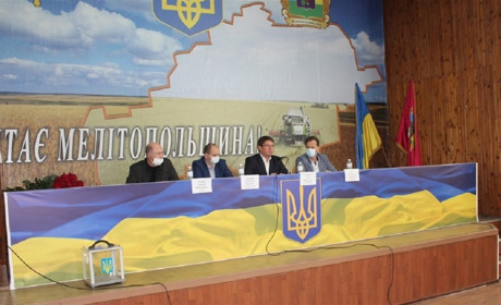 У нового великого Мелітопольського району - нова рада і великі плани