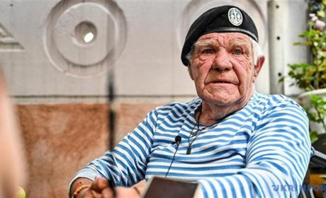 Невтомний волонтер, Герой України, всім відомий нам Дядя Гриша знову завітав до нашого міста!!!