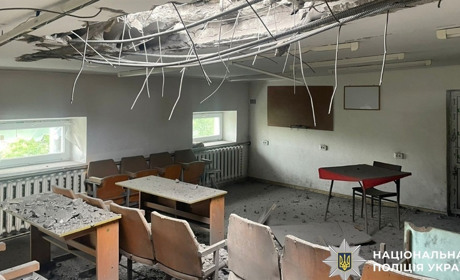 Загарбники вдарили по житловій інфраструктурі Херсонщини: поранено 13 людей