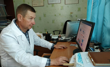 Семейный врач Игорь Пирогов рассказал, как изменилась медицина Новгородковки