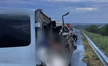 ДТП на трасі М-05: у Первомайському районі загинув пасажир, водія Renault Trafic затримали