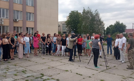 Багі для військових: у Балті передали «летючого рятівника» військовій частині