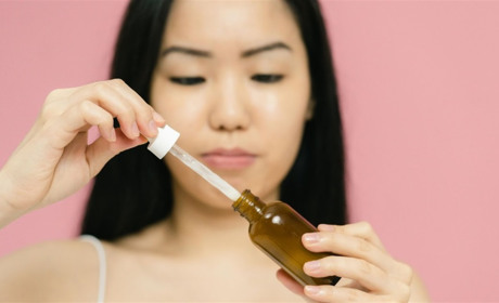 Нові формули сироваток із гліколіпідами для відновлення шкіри