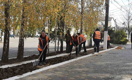 Мешканці Біляївки звертаються до «Наш дім», щоб розірвати договір на вивіз сміття: чому це неможливо