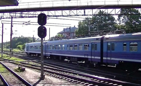Відновлюється курсування приміськиого потягу через Шостку