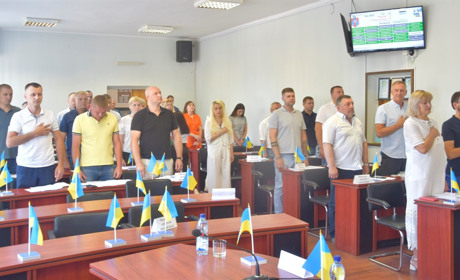 Припинили повноваження першого заступника і внесли зміни до програм: акценти 33 сесії у Жмеринці