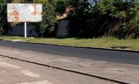 У Нікополі одразу два підрядники проводили ремонт дороги на вулиці Патріотів України