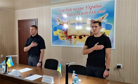 У День Конституції України Павло Кириленко вручив нагороди службовцям адміністрацій області