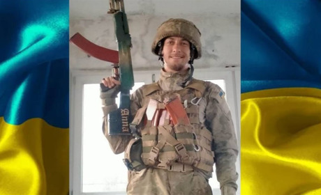 Тричі виходив з оточення, носив у собі уламки, але повертався на війну. Загинув Олег Чирва