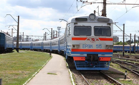 У напрямку «Фастів-Київ» буде їздити ще вісім електричок 