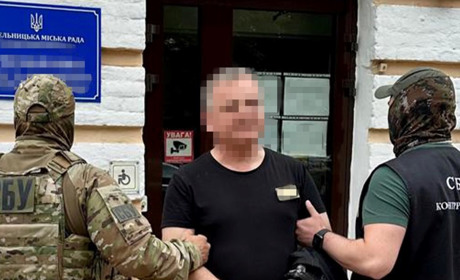 СБУ затримала чиновника Хмельницької міськради, який почав працювати на фсб рф