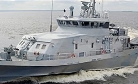 Останнє попередження: ВМС України вразили катери РФ біля Кримського мосту (відео)