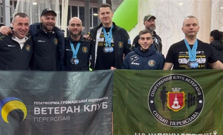 Вісім медалей виборола команда ветеранів "Сильні Переяслава" на змаганнях у Кропивницькому